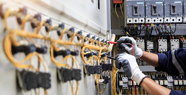 Professional Electrician technician working in Jefferson Hills, PA